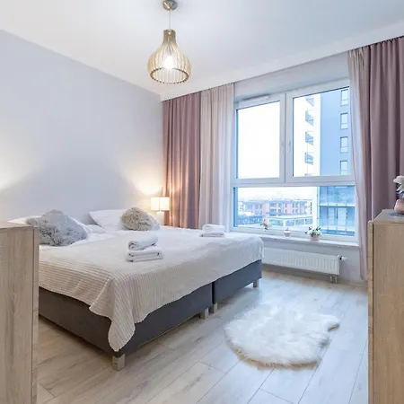 דירה Glow Apartments, Bastion Walowa Stare גדנסק