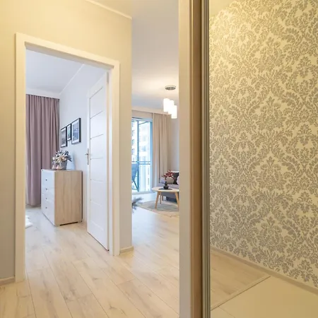 דירה Glow Apartments, Bastion Walowa Stare גדנסק