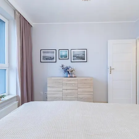 Glow Apartments, Bastion Walowa Stare 格但斯克