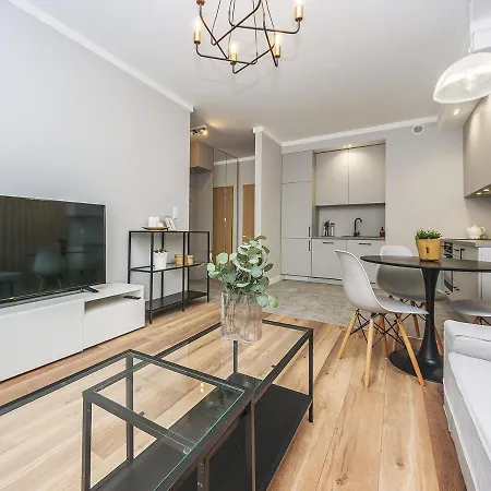 Glow Apartments, Bastion Walowa Stare Apartman