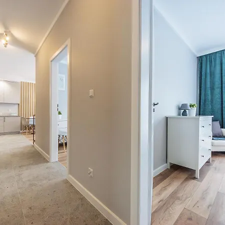 Glow Apartments, Bastion Walowa Stare شقة غدانسك
