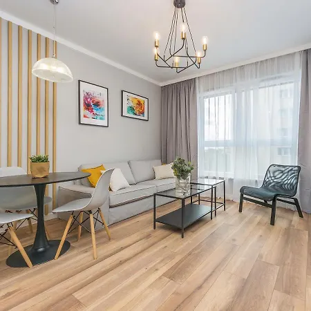 شقة Glow Apartments, Bastion Walowa Stare *