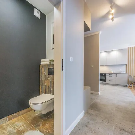 Glow Apartments, Bastion Walowa Stare شقة غدانسك