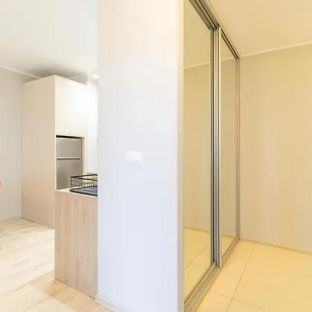 شقة Glow Apartments, Bastion Walowa Stare *