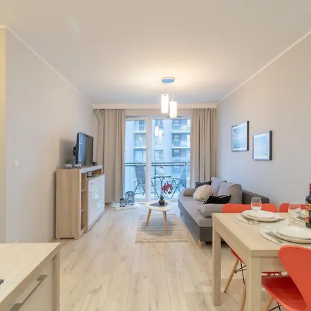 Glow Apartments, Bastion Walowa Stare شقة غدانسك