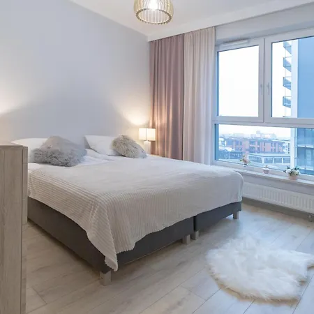 شقة Glow Apartments, Bastion Walowa Stare *
